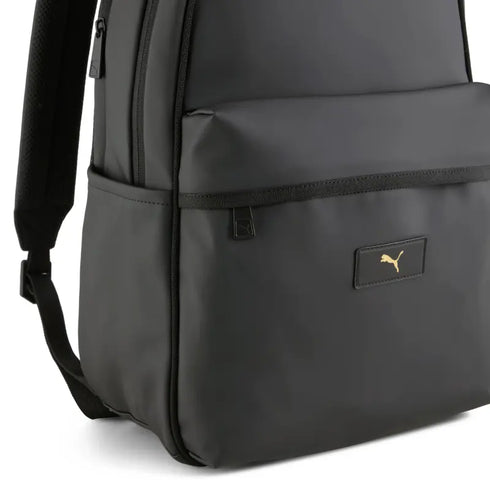ESSENTIALS 20L Backpack
