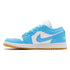 WMNSAIRJORDAN1LOW