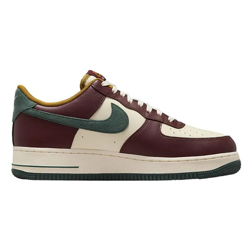 Nike Air Force 1 '07 LV8